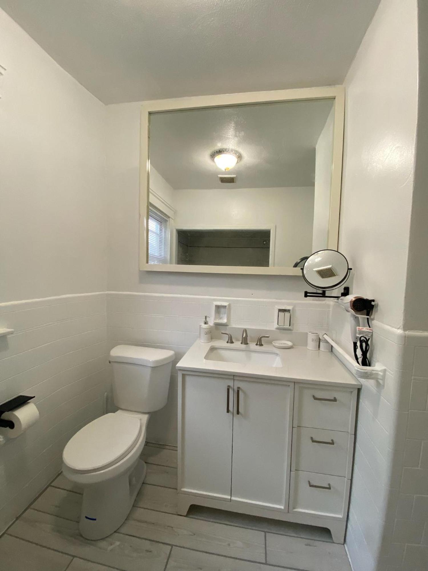 Darma Apartment *